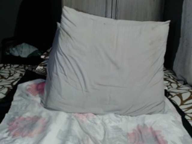 SavageLuna08 live cam on BongaCams