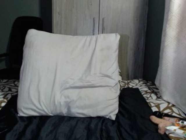 SavageLuna08 live cam on BongaCams