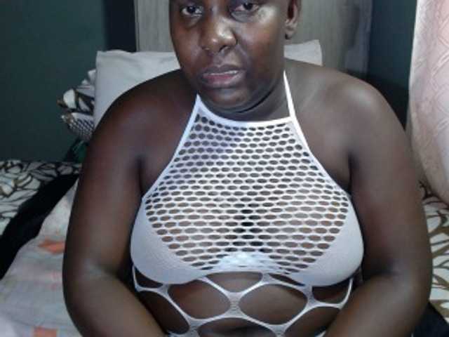 SavageLuna08, live now on BongaCams