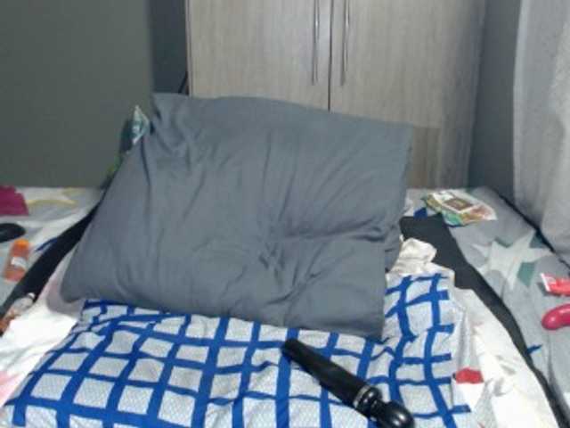 SavageLuna08 live cam on BongaCams