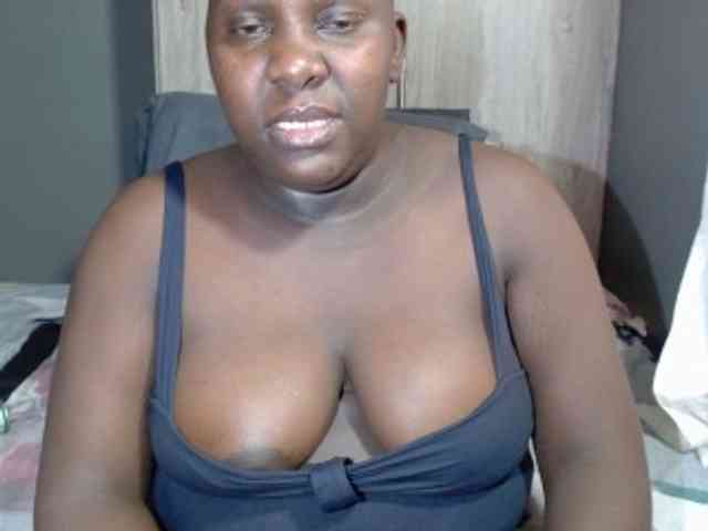 SavageLuna08 webcam
