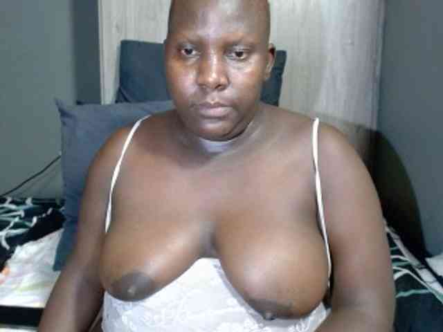 SavageLuna08 webcam
