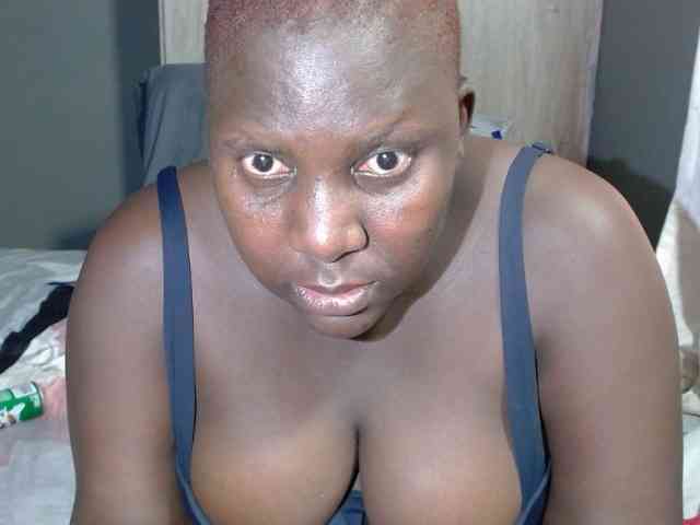 SavageLuna08 webcam
