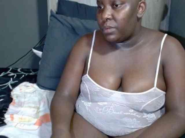 SavageLuna08 webcam