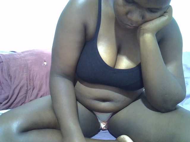 Hotcandy20 live cam on BongaCams