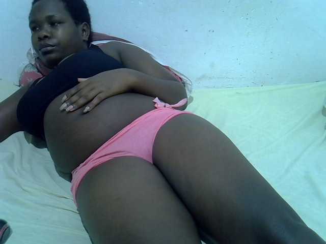 Hotcandy20 live cam on BongaCams