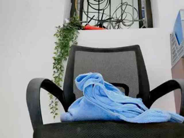 Hanakoa's webcam live show