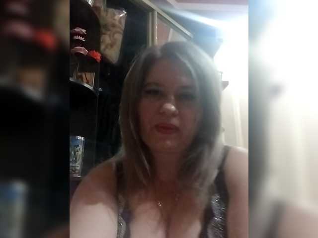 Natalisha-1 live cam on BongaCams