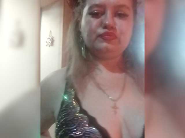 Natalisha-1 live cam on BongaCams
