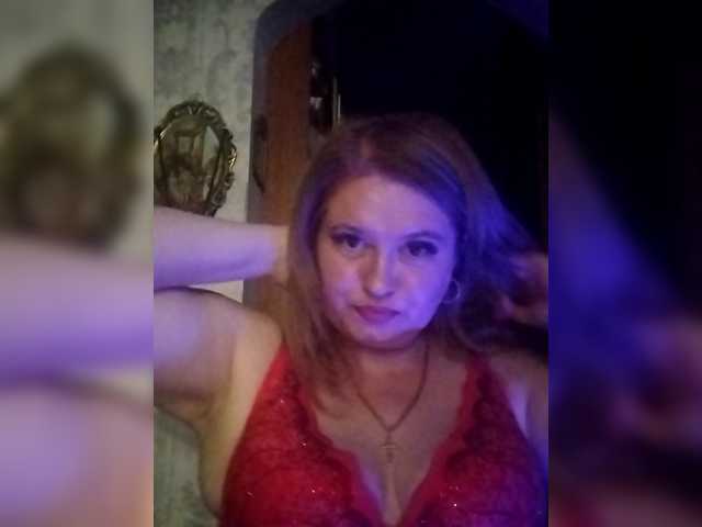 Natalisha-1 live cam on BongaCams