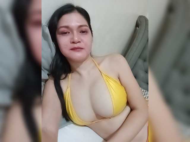 MysticMajesty live cam preview