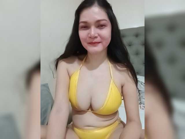 MysticMajesty live cam preview