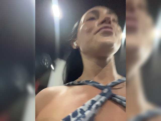 BabyTata211 live cam on BongaCams