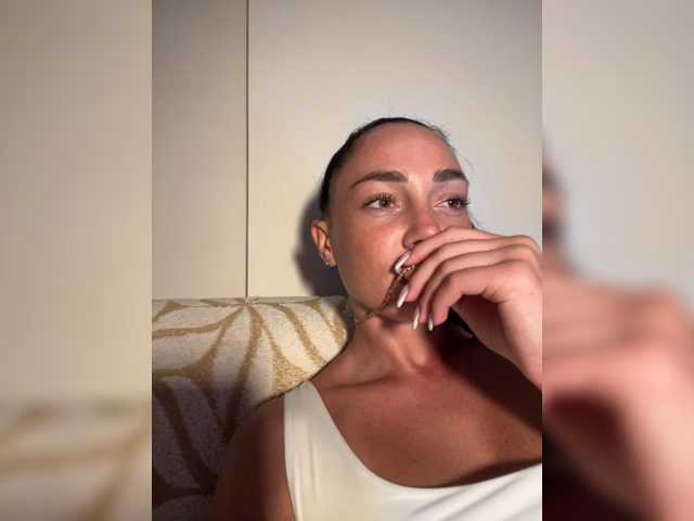 BabyTati21 live cam on BongaCams
