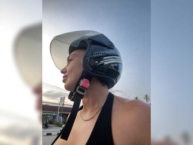 BabyTata211, live now on BongaCams