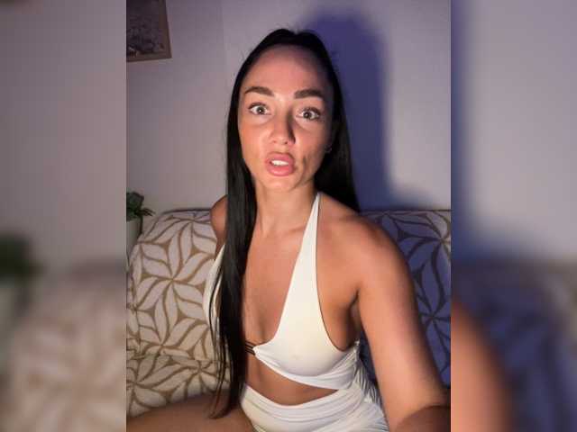 BabyTata211 webcam model