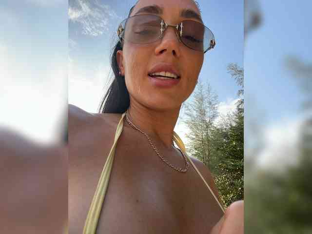 BabyTati21 webcam