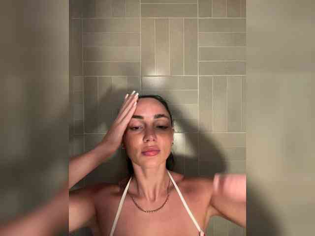 BabyTati21 webcam