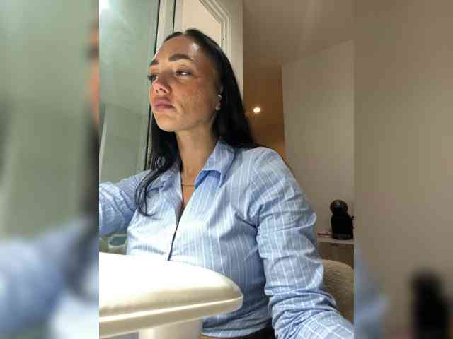 BabyTati21 webcam