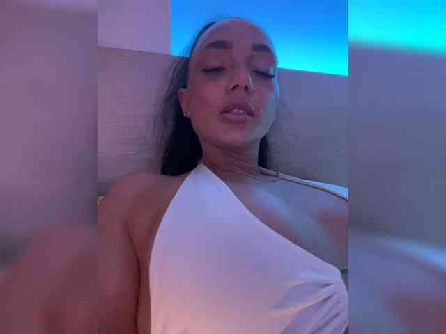 BabyTati21 webcam