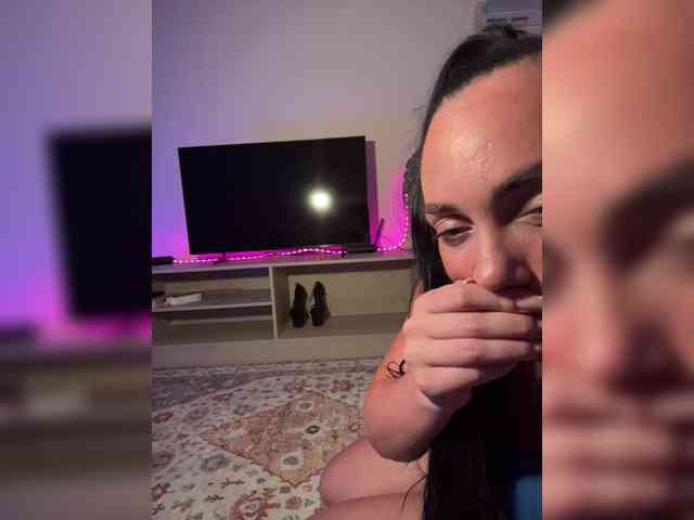 BabyTati21 webcam
