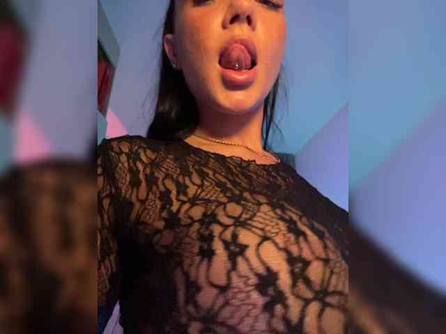 BabyTati21 webcam