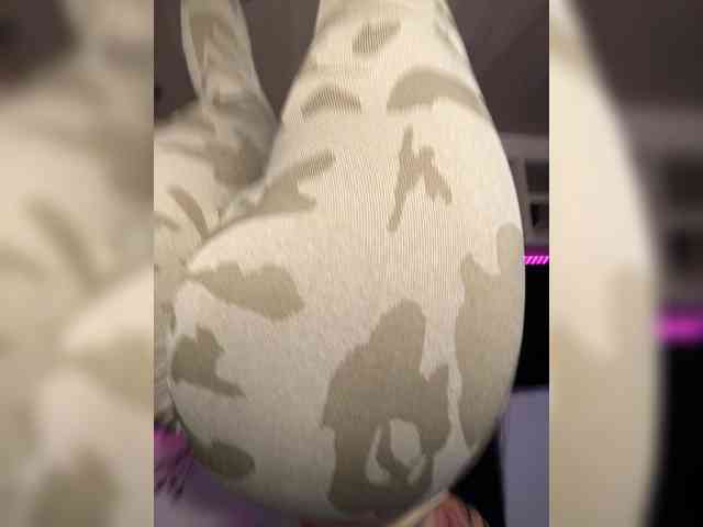BabyTati21 webcam