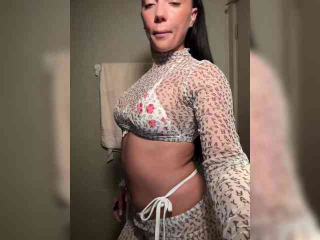 BabyTati21 webcam