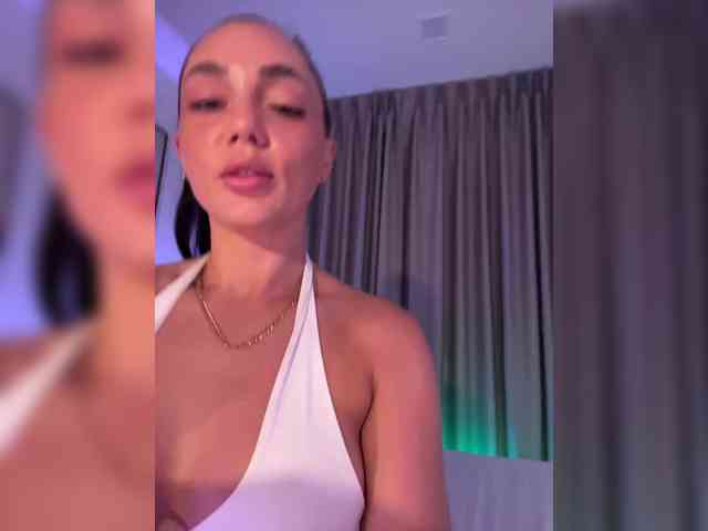 BabyTati21 webcam