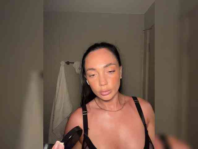 BabyTati21 webcam