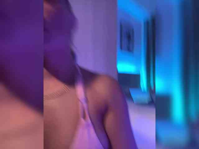 BabyTati21 webcam