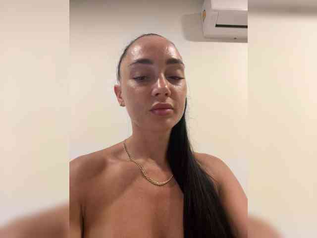BabyTati21 webcam