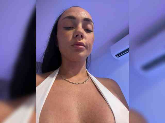 BabyTati21 webcam