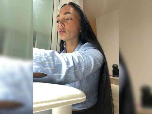 BabyTati21 webcam