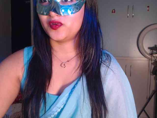 Model: Itshotanu