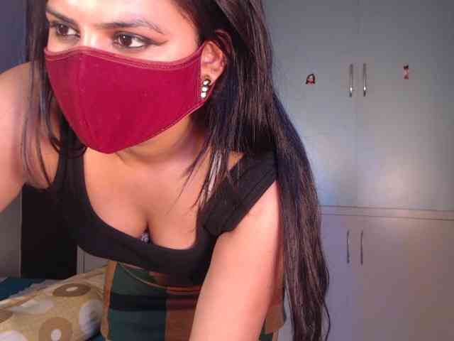 Itshotanu webcam