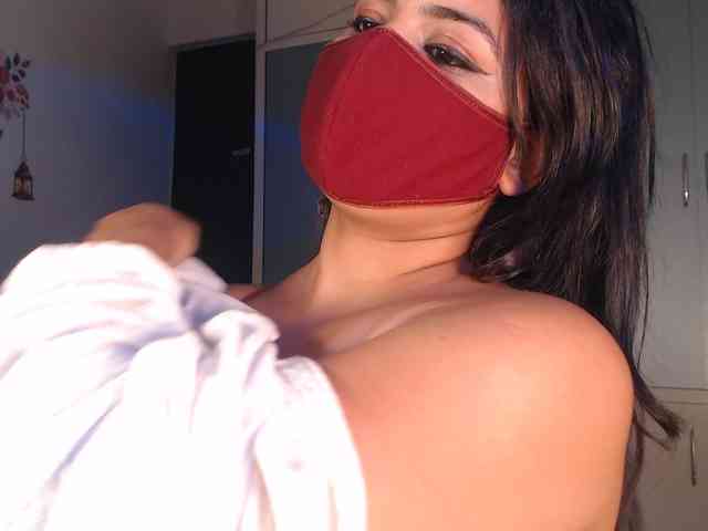 Itshotanu webcam