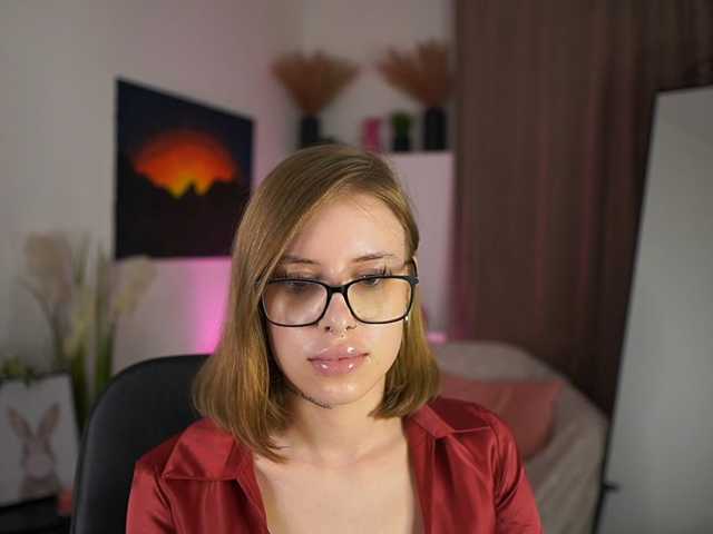 le modèle ANastasiaTkachenko est en webcam porno dans un show sur le site bongacams, il possède les tags suivants: White/Caucasian,Brunette,Trimmed