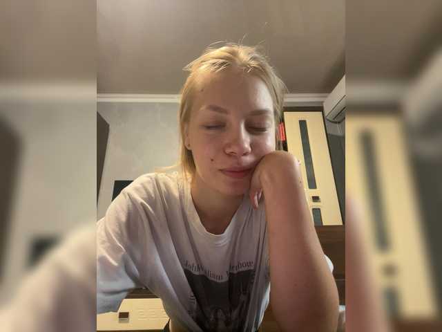 Atiik live cam on BongaCams