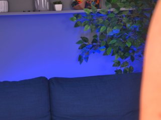NewLuxxy Porn Show