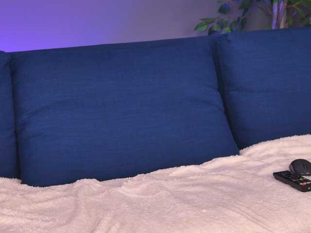 NewLuxxy live cam on BongaCams