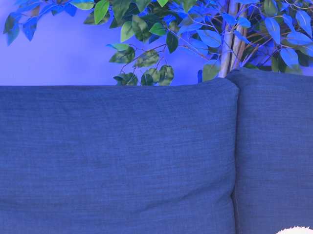 NewLuxxy live cam on BongaCams