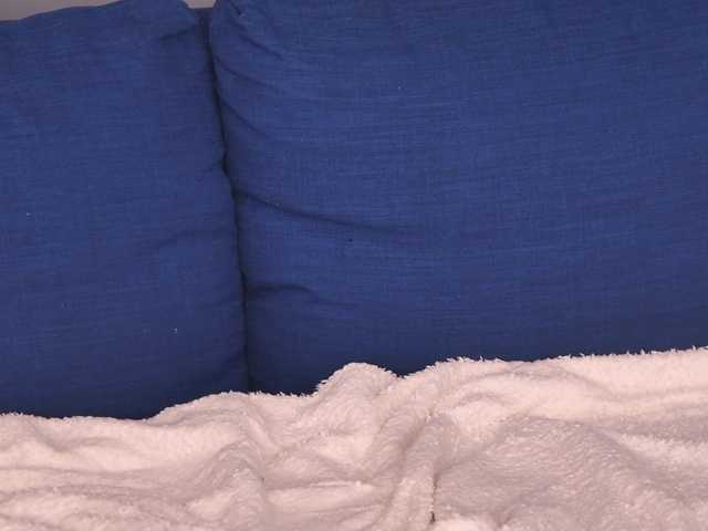 NewLuxxy, en directo ahora en BongaCams