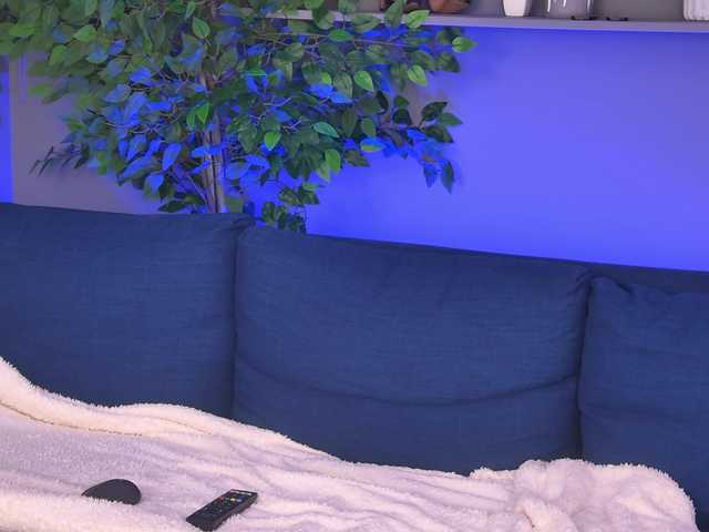 NewLuxxy live cam on BongaCams