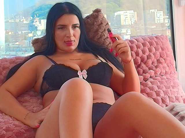 JazminBunny live cam on BongaCams