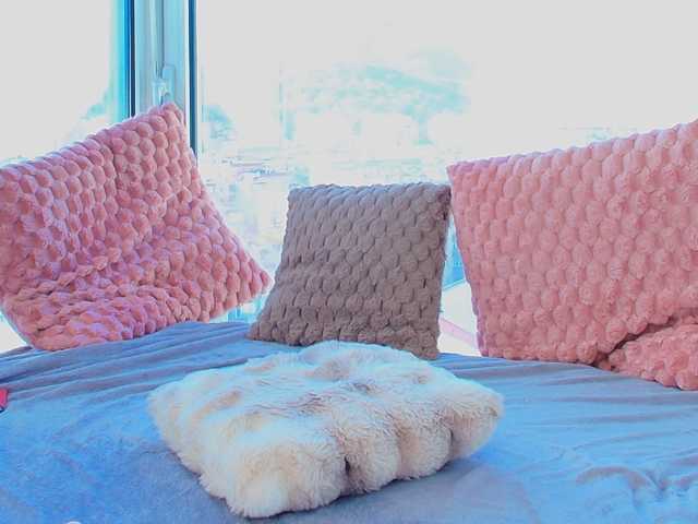 JazminBunny live cam on BongaCams