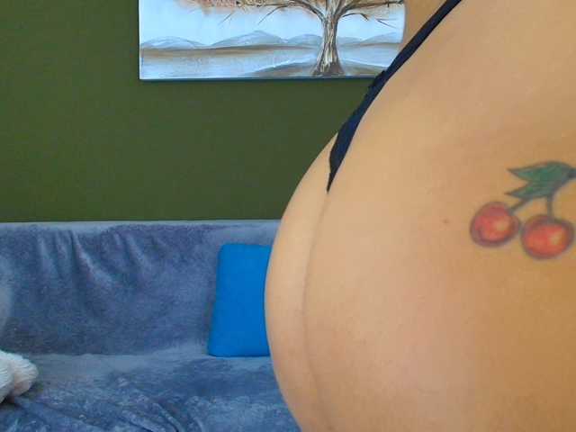 JazminBunny live cam preview