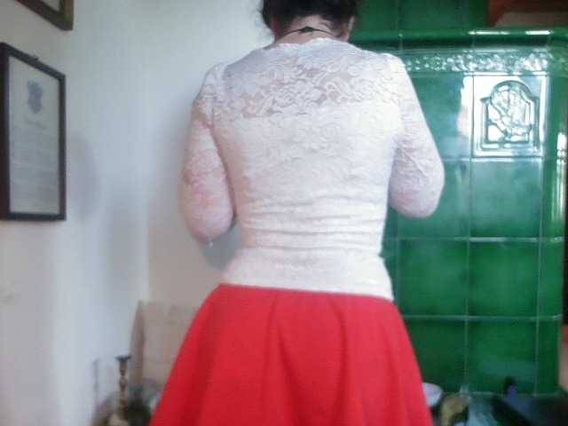 AmanelWhite