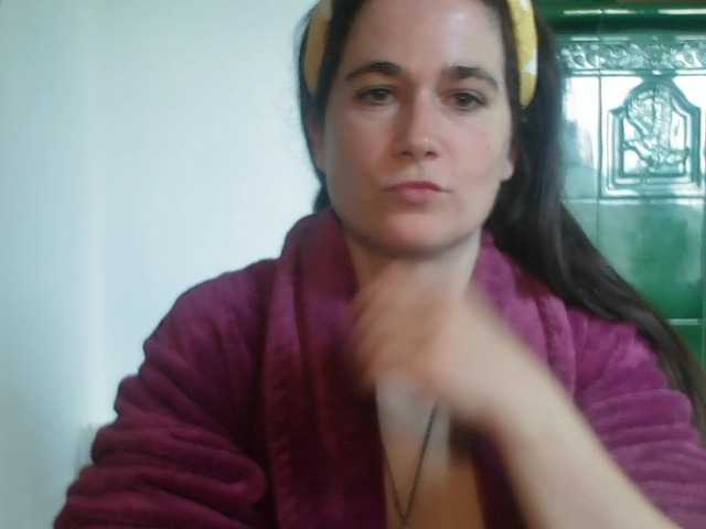 AmanelWhite live cam on BongaCams