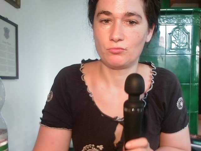 AmanelWhite live cam on BongaCams